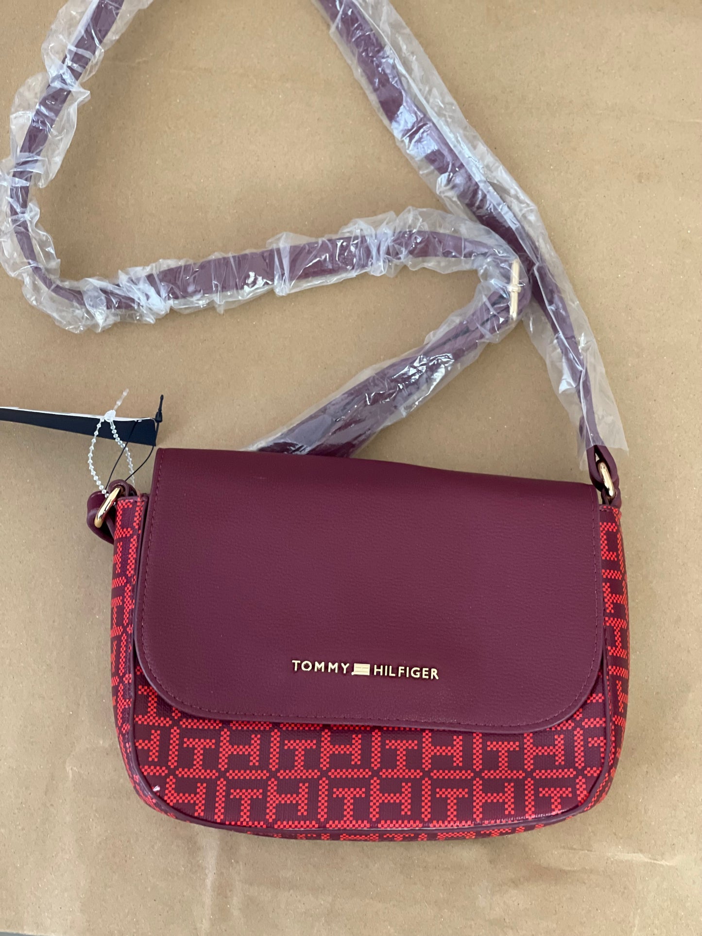 Crossbody Tommy H