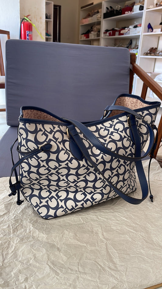 Sac fourre tout Guess