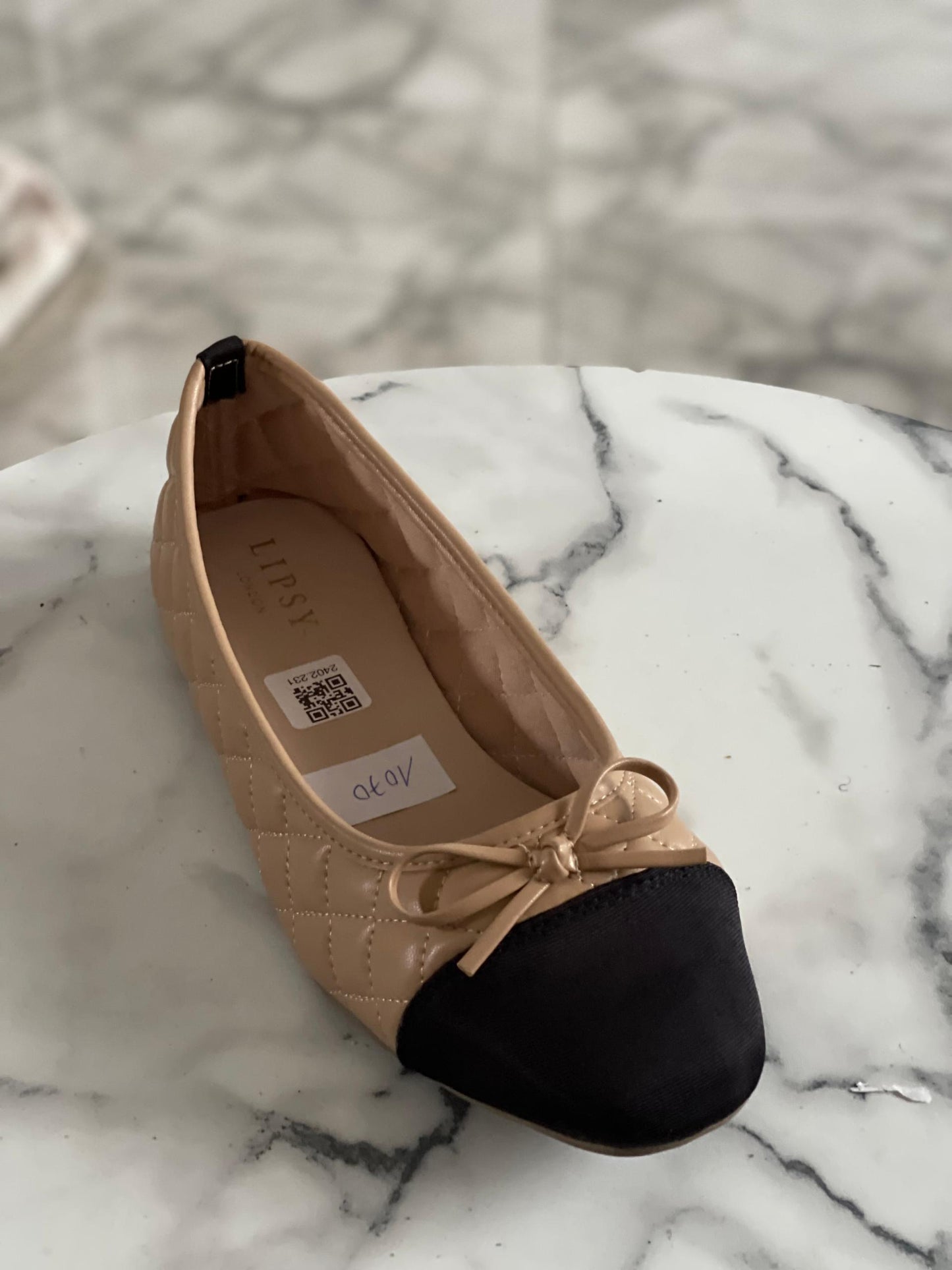 BALLERINE LIPSY