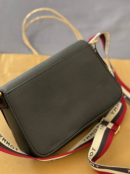 Crossbody Tommy H