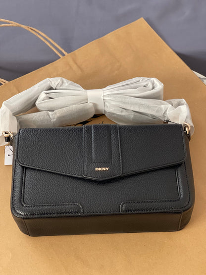 Crossbody DKNY