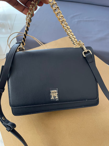 Crossbody Tommy H