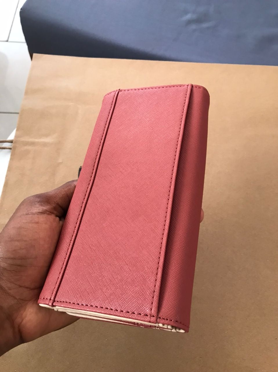 Pochette Guess