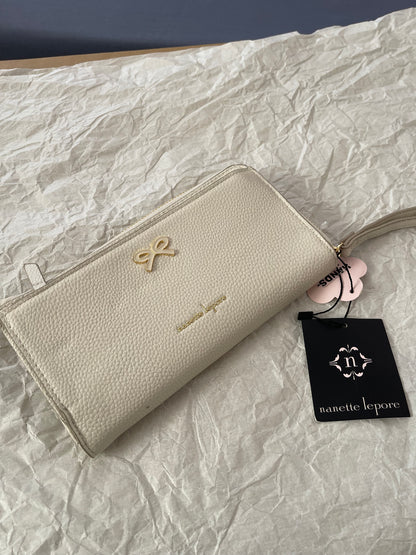 Pochette Nanette Lepore