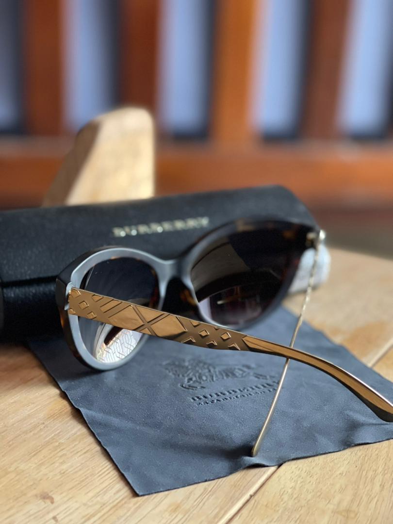 Lunette BURBERRY
